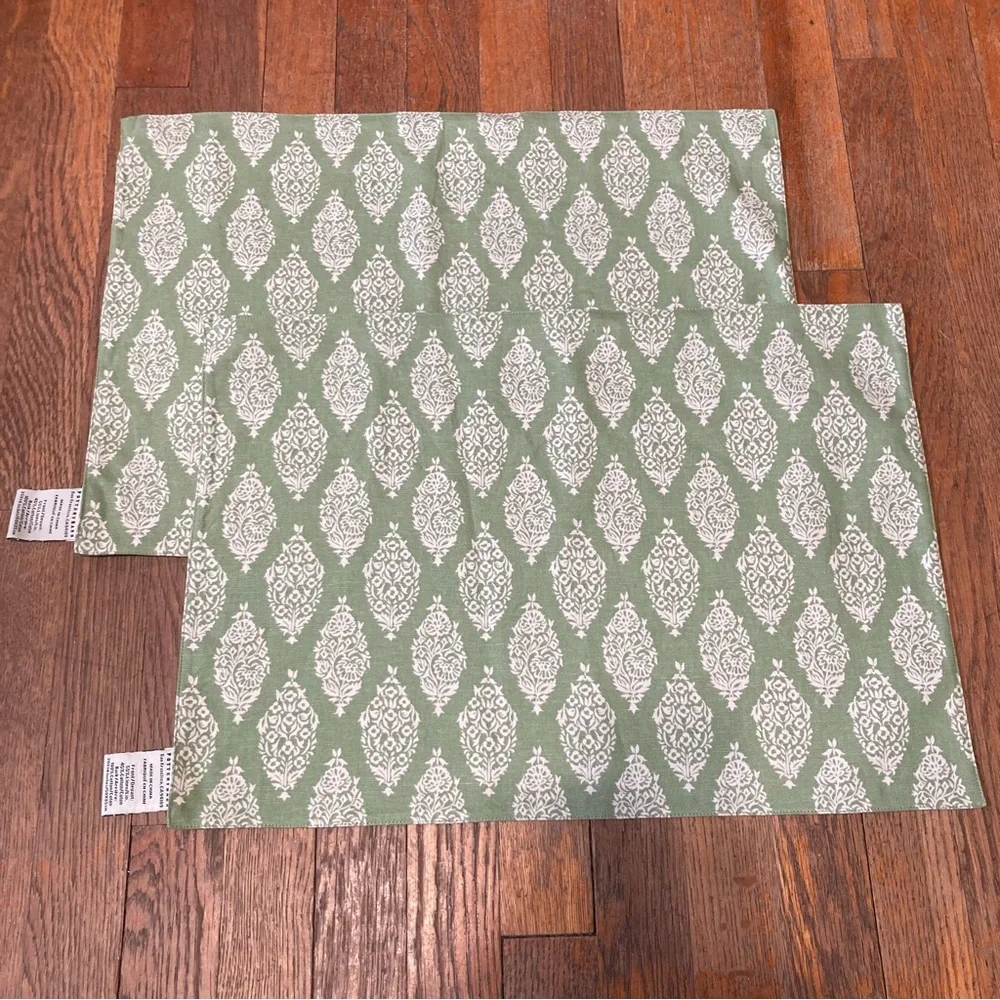 POTTERY BARN Linen Cotton Set of 2 Mediterranean Indian Placemats 20 x 14 in